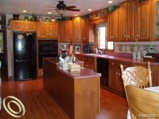 7860 Thomas Road Unionville, MI 48767 - Photo 9 of 18 7860 KITCHEN.jpg