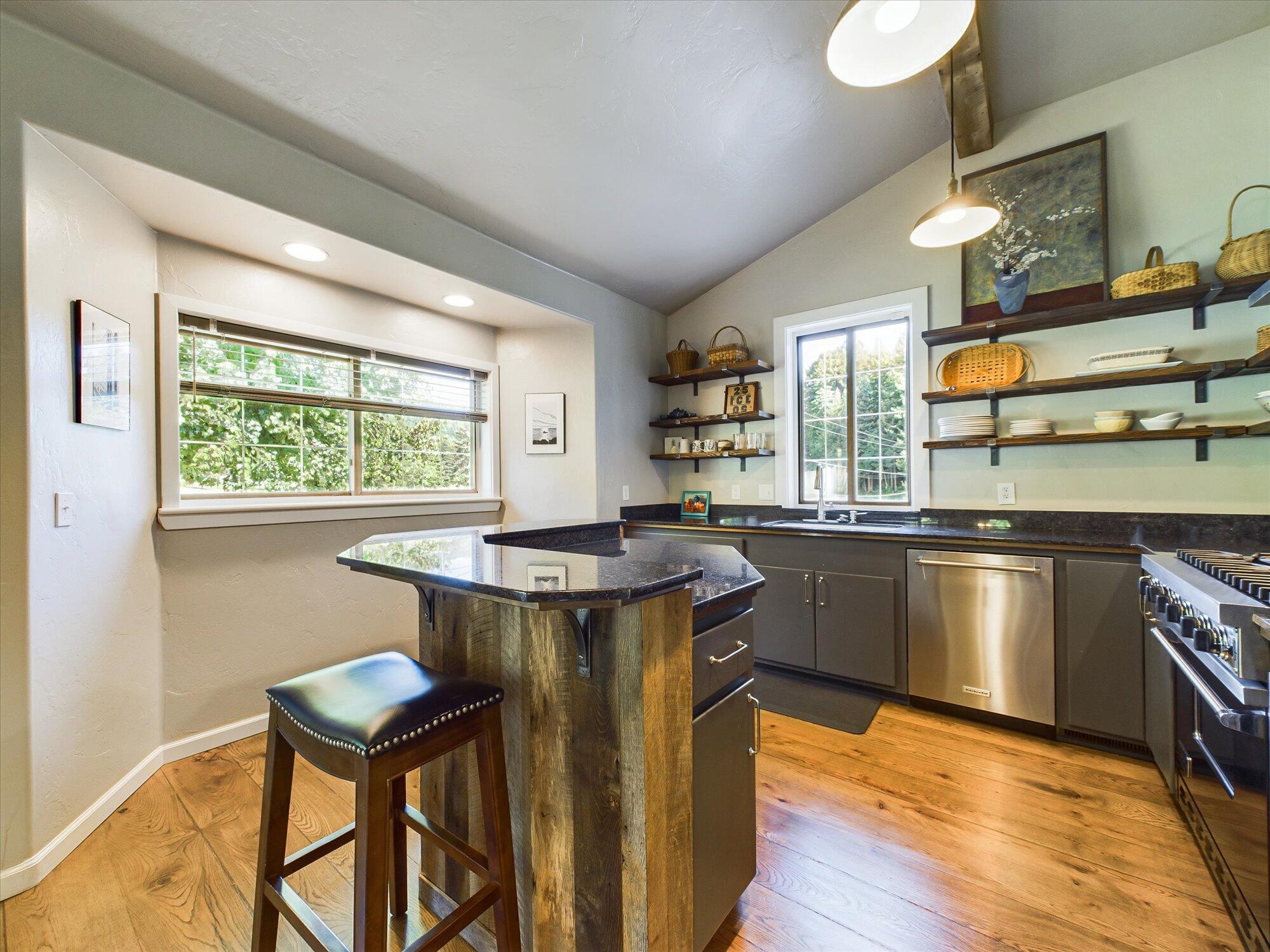 2548 Golf Course Road Arcata, CA 95521 - Photo 20 of 61 Gallery Image 20