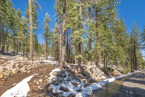 $88,000 | 51337 Jeffery Pine Drive, Soda Springs, CA 95728