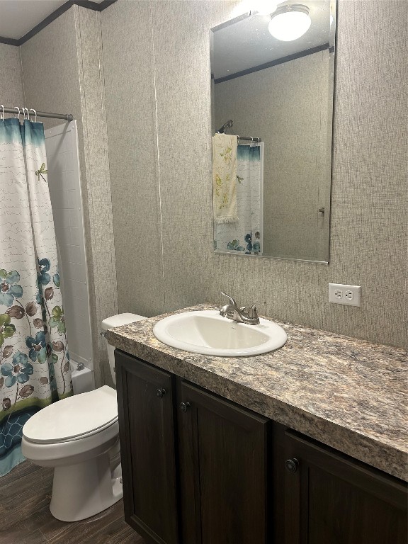 164 Parker Road Corrigan, TX 75939 - Photo 13 of 34 a bathroom with a granite countertop sink toilet and mirror