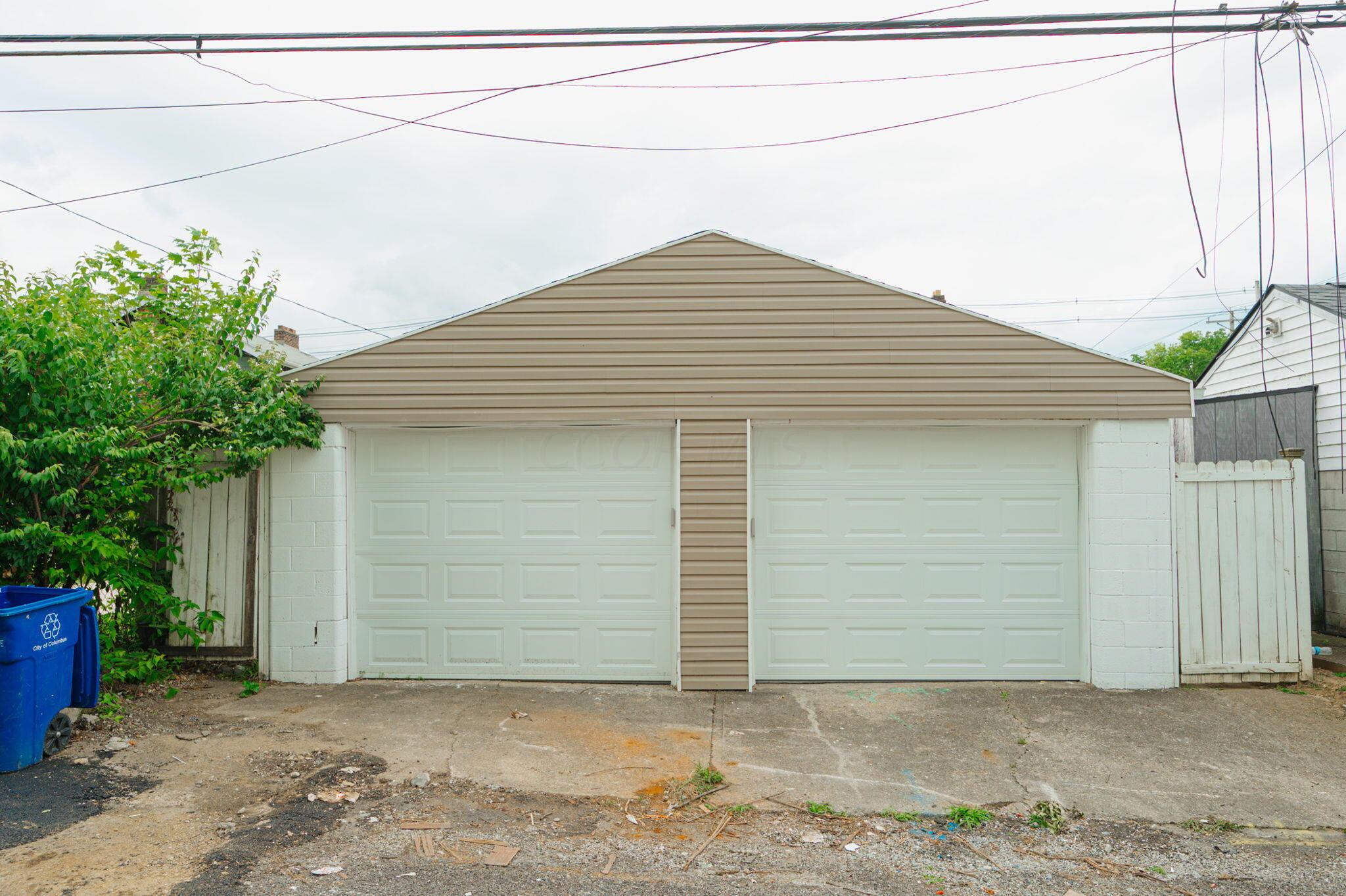 979-981 Lockbourne Road Columbus, OH 43206 - Photo 19 of 19 72-web-or-mls-979-981 Lockbourne Rd 072