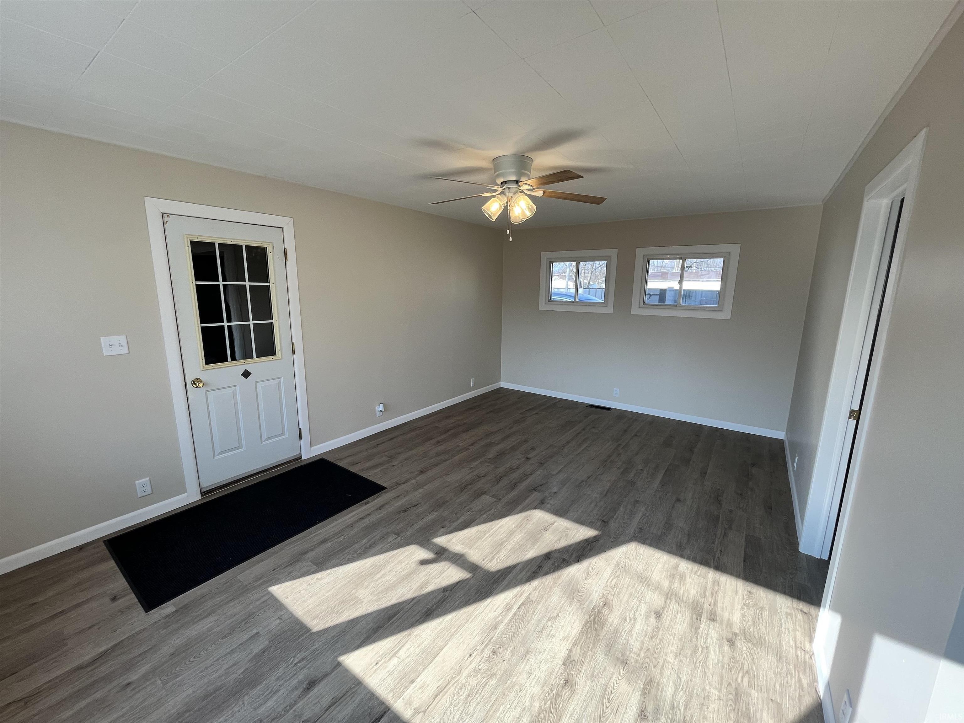 321 Harrison Avenue Peru, IN 46970 - Photo 18 of 22