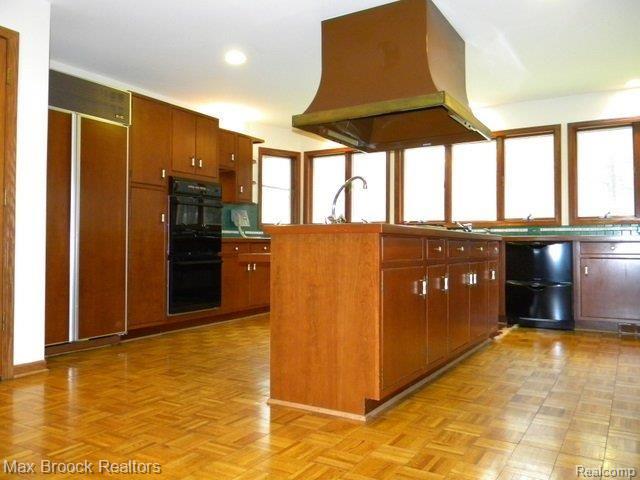1211 Orchard Ridge Road Bloomfield Hills, MI 48304 - Photo 19 of 24 Gourmet Kitchen