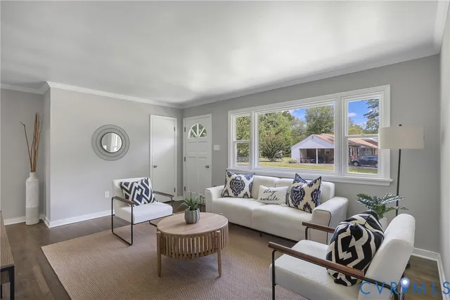 $325,000 | 5702 West Rois Road, Richmond, VA 23227