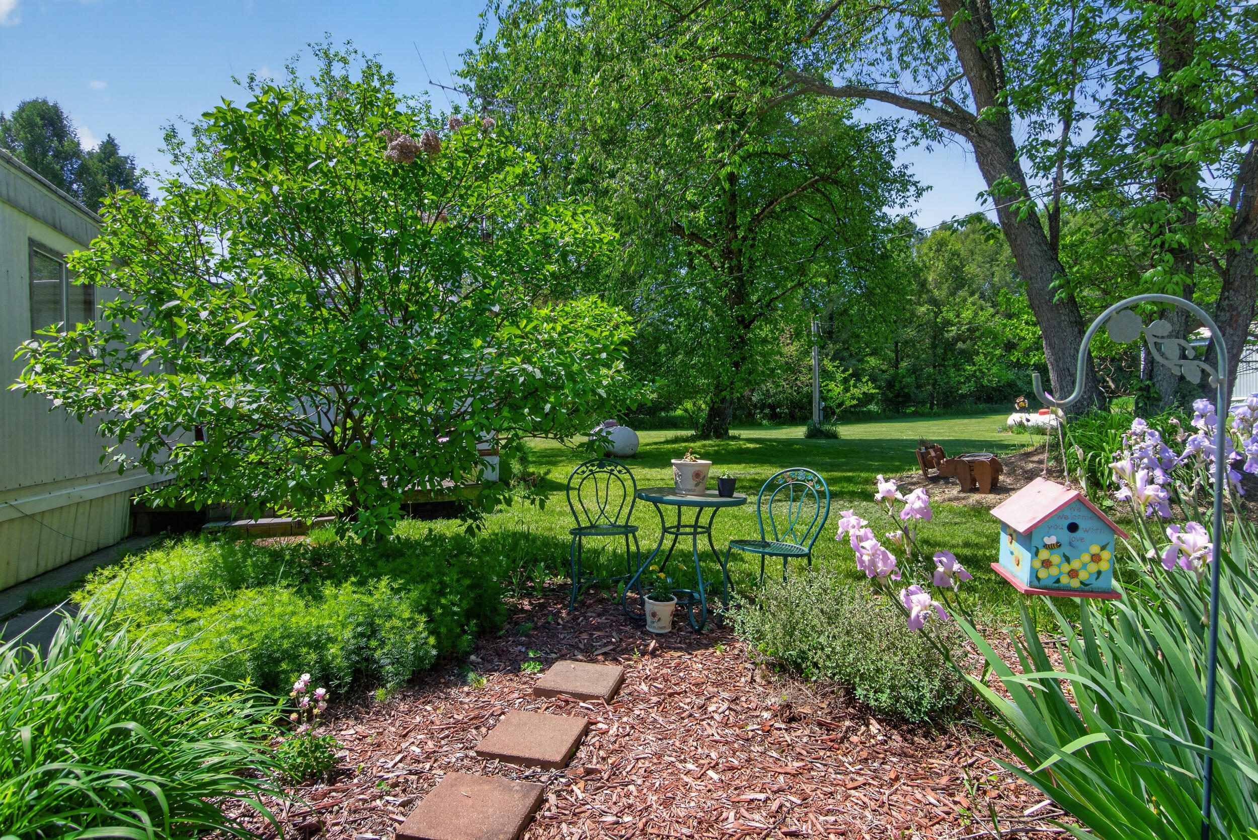 7868 Dixon Road Jackson, MI 49201 - Photo 4 of 19 6_7868 dixon rd jackson mi - 00024