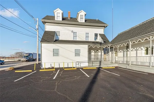 $2,500 | 191 Nashua Street, Unit 1, Providence, RI 02904