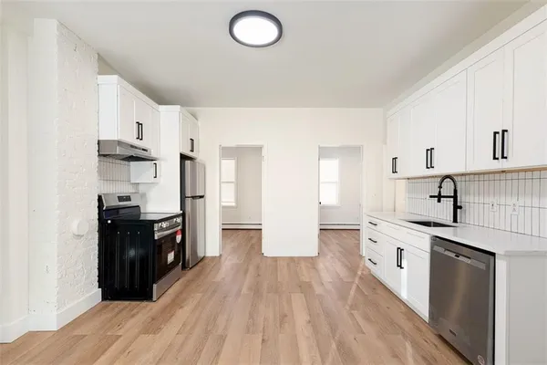 $2,500 | 191 Nashua Street, Unit 1, Providence, RI 02904