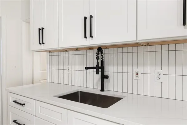 $2,500 | 191 Nashua Street, Unit 1, Providence, RI 02904