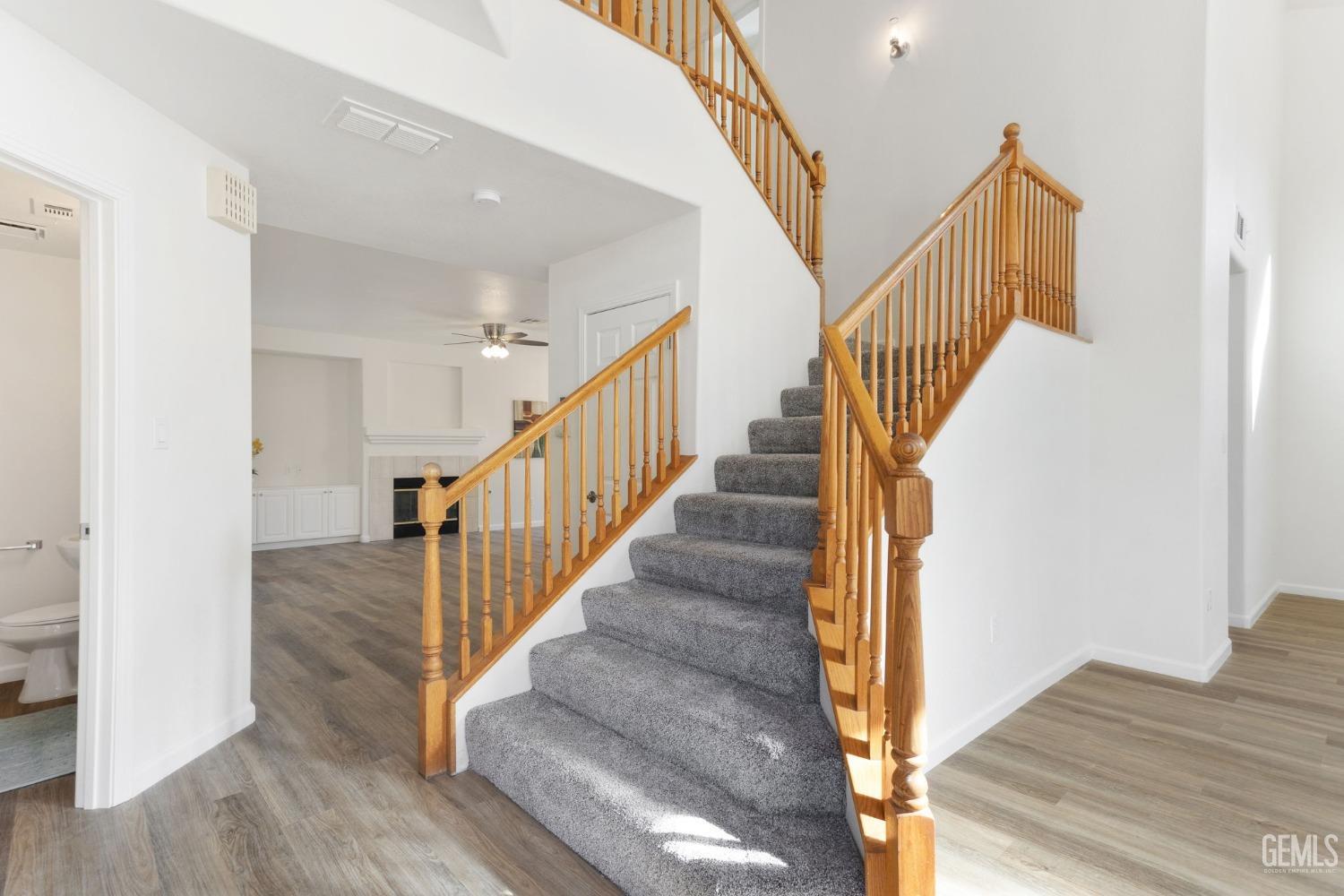 Undisclosed Address Bakersfield, CA 93311 - Photo 17 of 52 a view of entryway