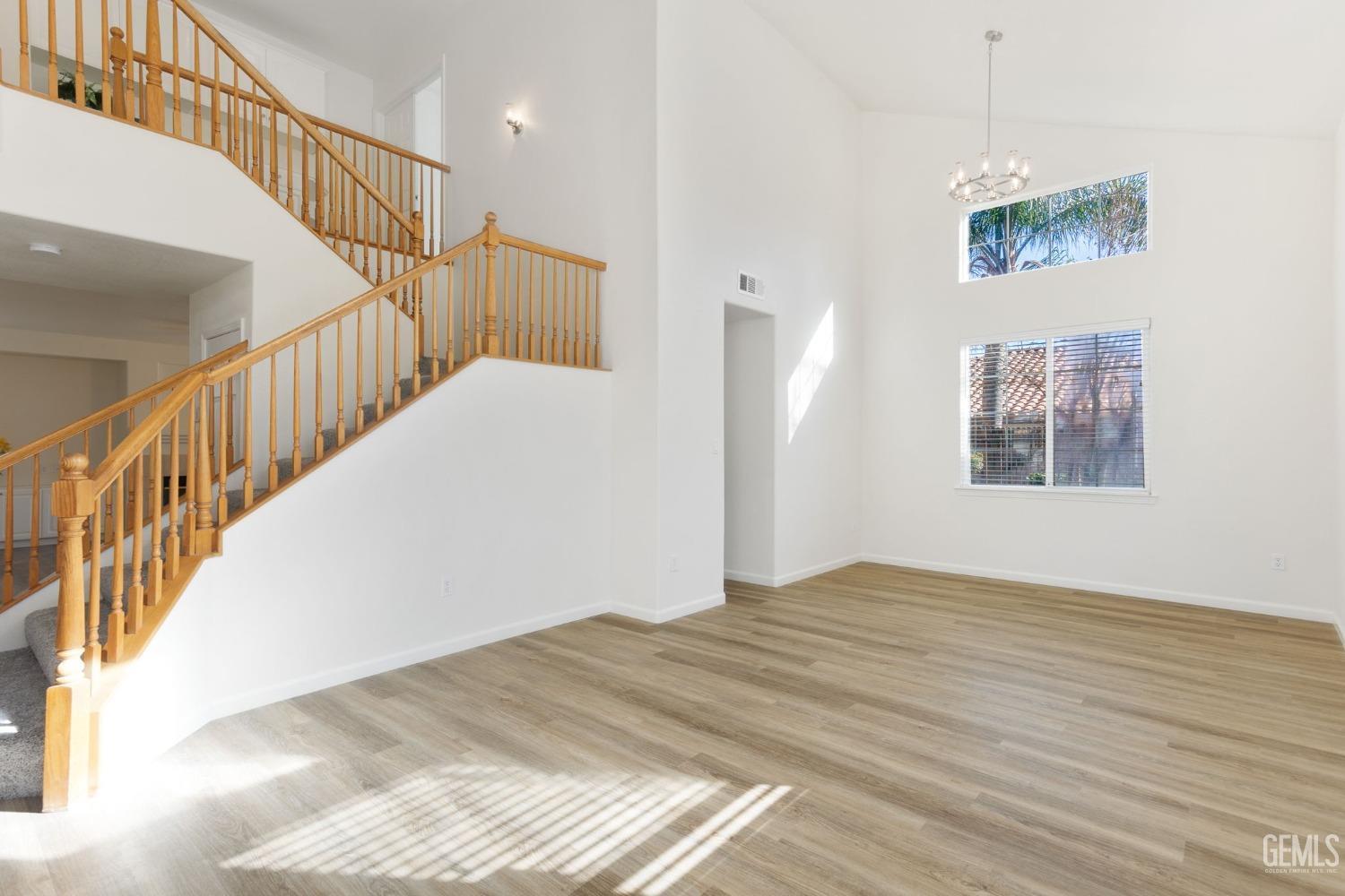 Undisclosed Address Bakersfield, CA 93311 - Photo 9 of 52 a view of an front door