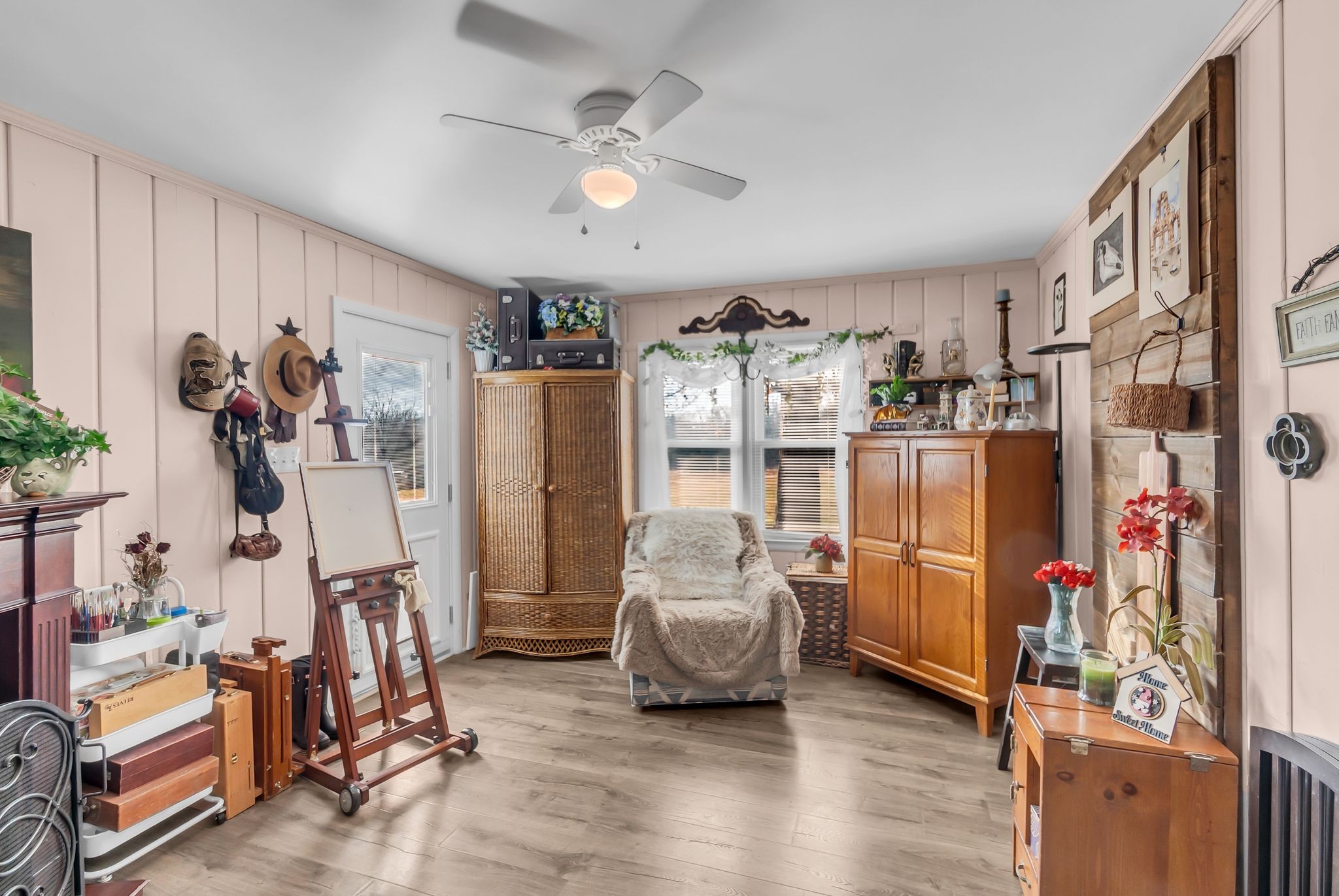 1005 Boyd Street Belfast, TN 37019 - Photo 11 of 24 a room with furniture and gym equipment