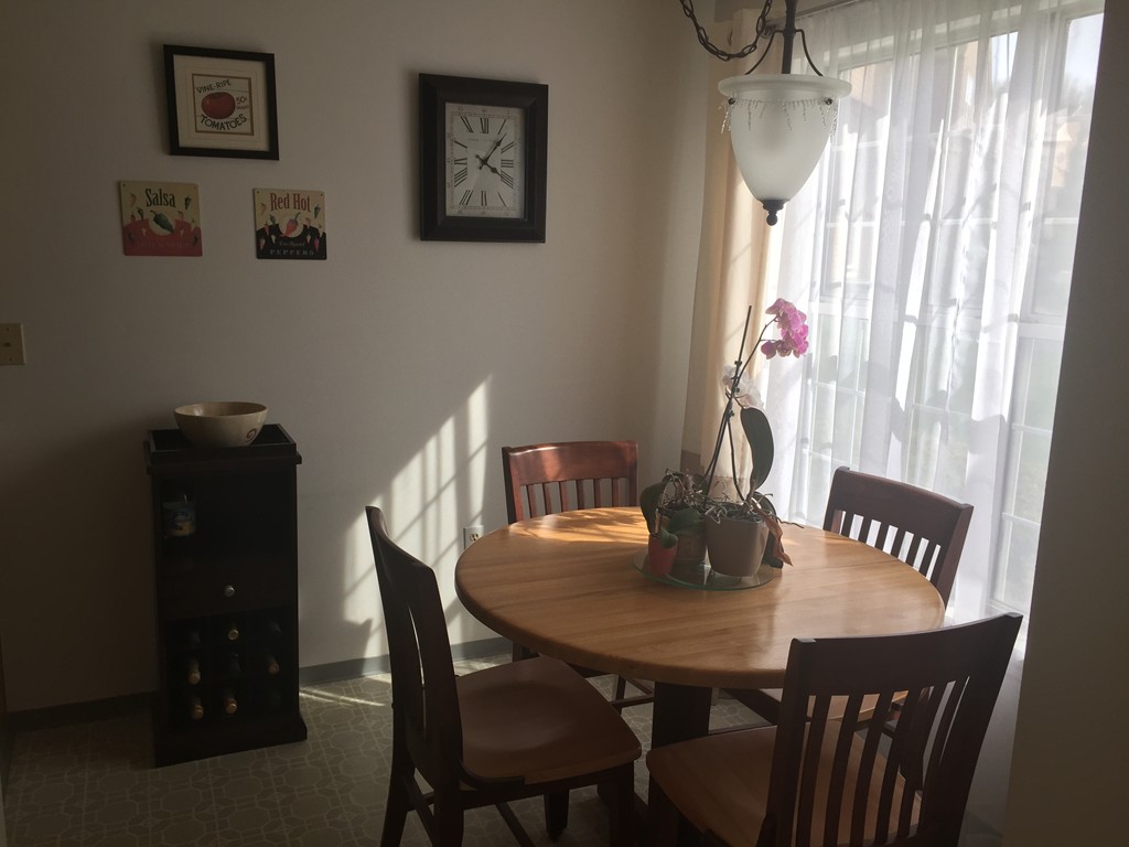 516 D Ridgefield Circle, Unit D Clinton, MA 01510 - Photo 2 of 17 Gallery Image 2