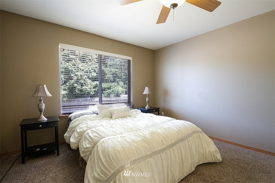 3112 Southeast Horstman Road Port Orchard, WA 98366 - Photo 12 of 25 Gallery Image 12