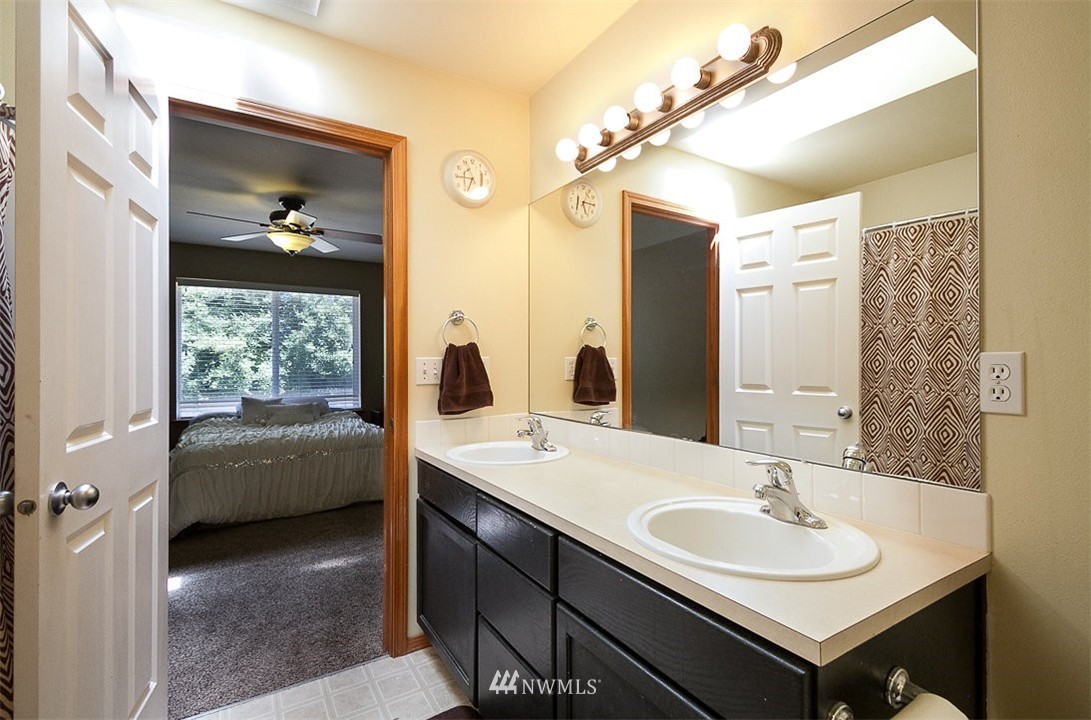 3112 Southeast Horstman Road Port Orchard, WA 98366 - Photo 15 of 25 Gallery Image 15