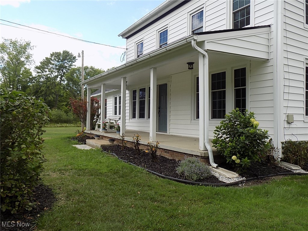 14174 Drake Road Strongsville, OH 44136 - Photo 3 of 46 Front Porch
