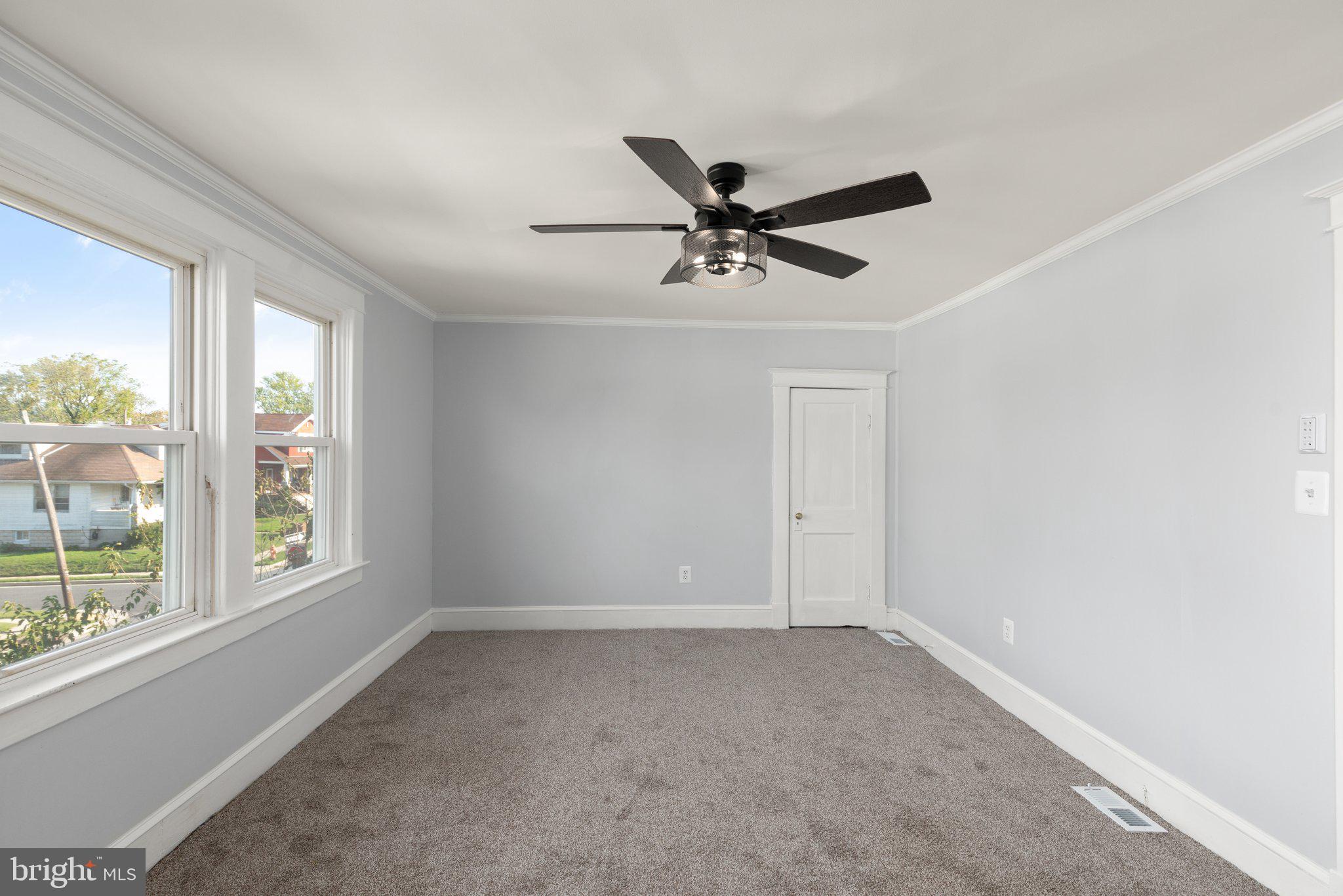 702 Elmwood Road Baltimore, MD 21206 - Photo 19 of 34