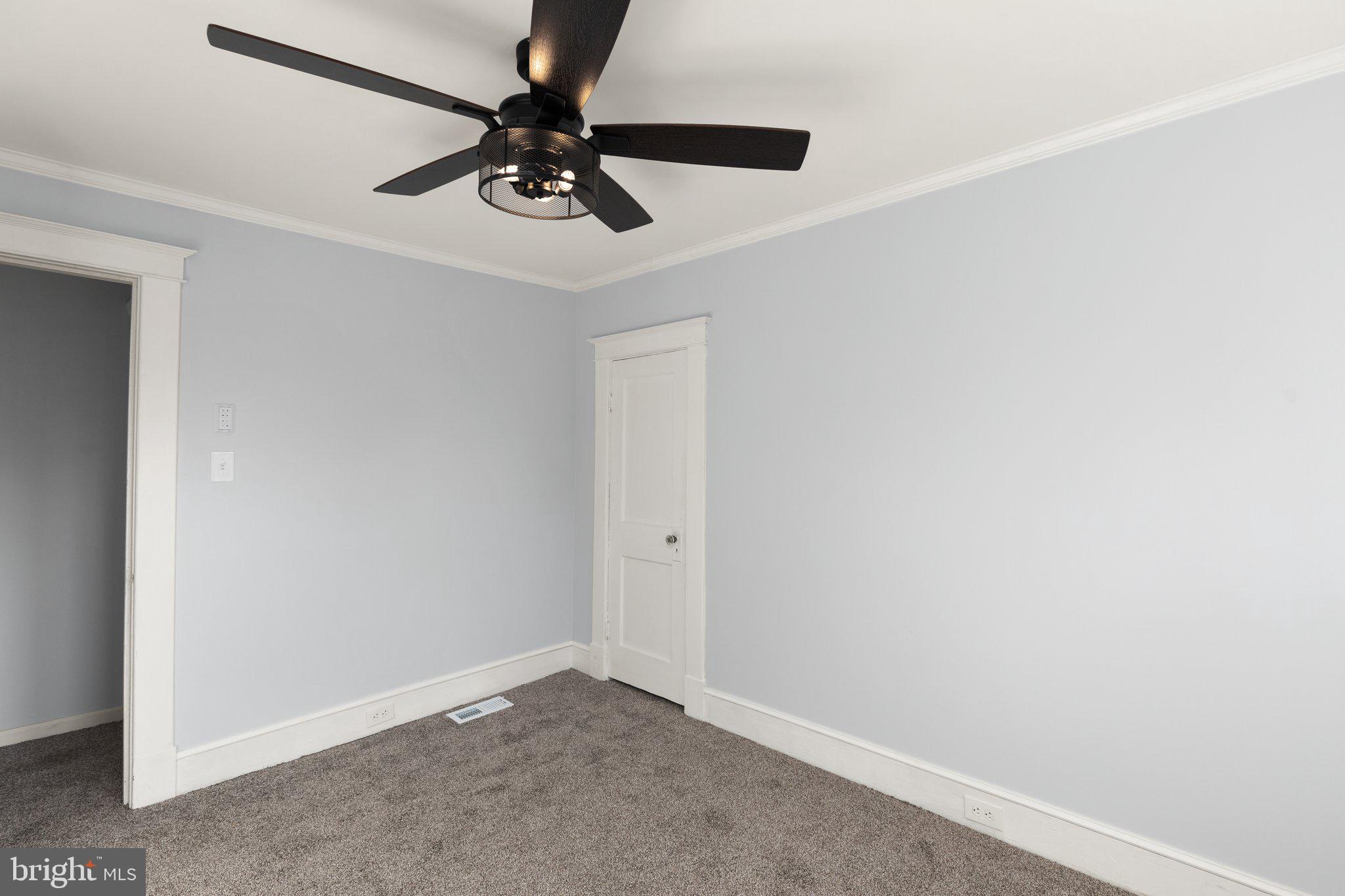 702 Elmwood Road Baltimore, MD 21206 - Photo 24 of 34