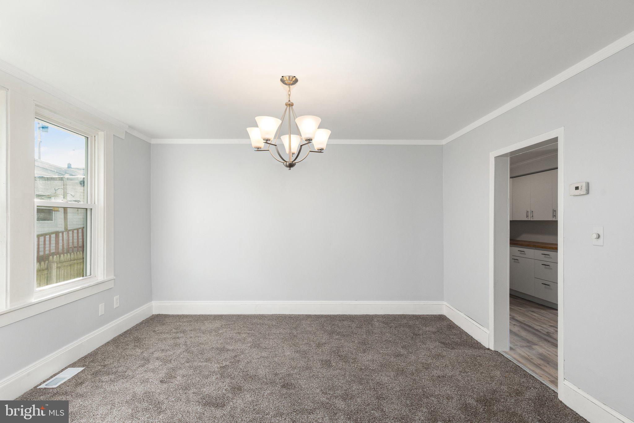 702 Elmwood Road Baltimore, MD 21206 - Photo 7 of 34