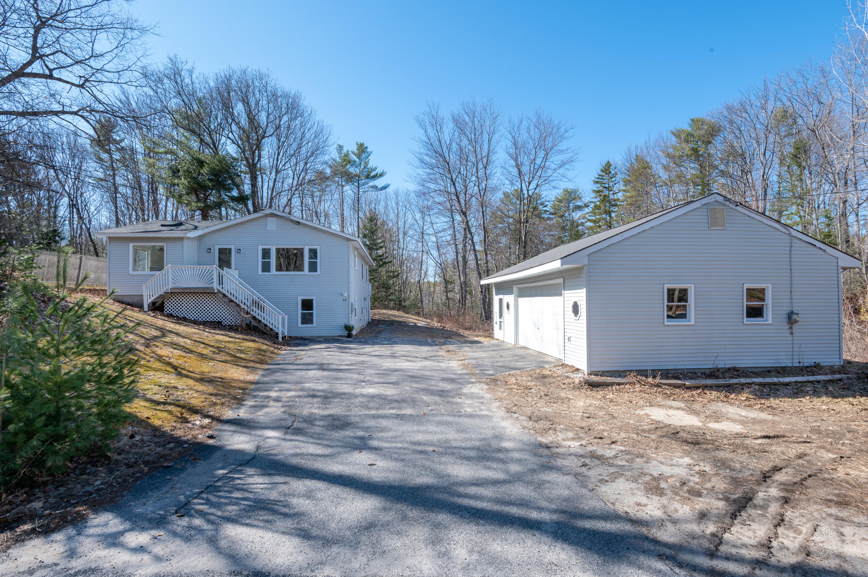 40 Albion Road Windham, ME 04062 - Photo 3 of 53 40_albion-36