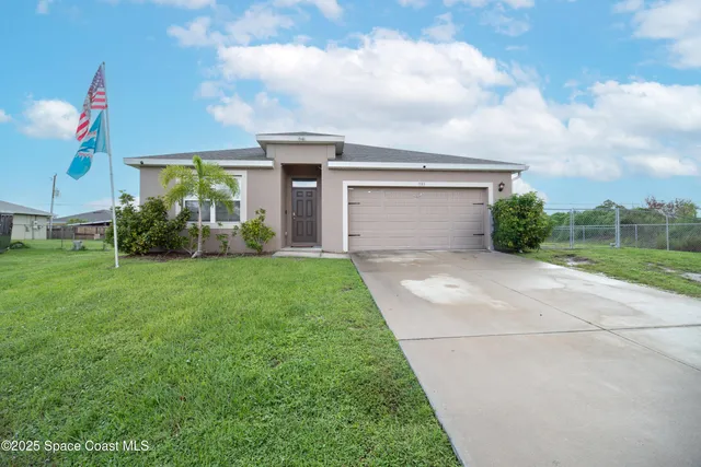 $335,000 | 583 Octavius Road Southwest, Palm Bay, FL 32908