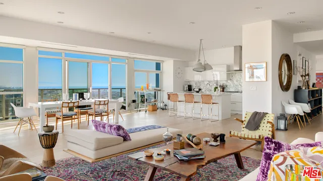 $3,995,000 | 3111 Vía Dolce, Unit 903, Marina del Rey, CA 90292