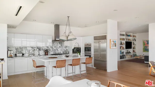 $3,995,000 | 3111 VÃa Dolce, Unit 903, Marina del Rey, CA 90292