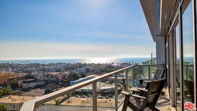 $3,995,000 | 3111 VÃa Dolce, Unit 903, Marina del Rey, CA 90292