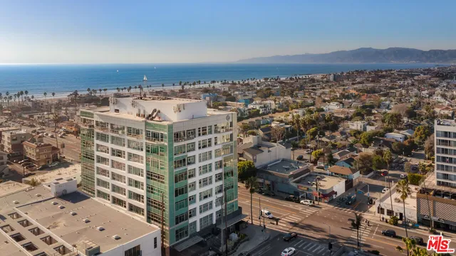 $3,995,000 | 3111 VÃa Dolce, Unit 903, Marina del Rey, CA 90292
