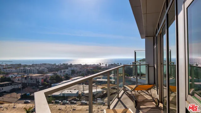 $3,995,000 | 3111 VÃa Dolce, Unit 903, Marina del Rey, CA 90292