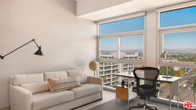 $3,995,000 | 3111 VÃa Dolce, Unit 903, Marina del Rey, CA 90292