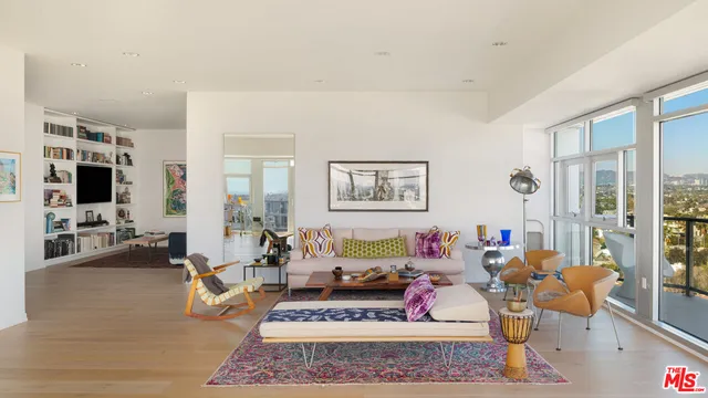 $3,995,000 | 3111 VÃa Dolce, Unit 903, Marina del Rey, CA 90292