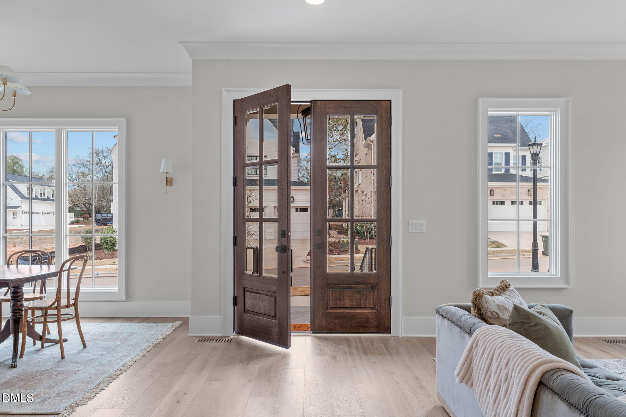 2623 Marchmont Street Raleigh, NC 27608 - Photo 4 of 63 Gallery Image 4