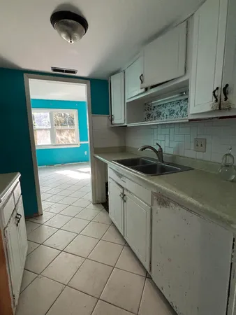 $189,900 | 400 William Hilton Parkway, Unit 105, Hilton Head Island, SC 29926