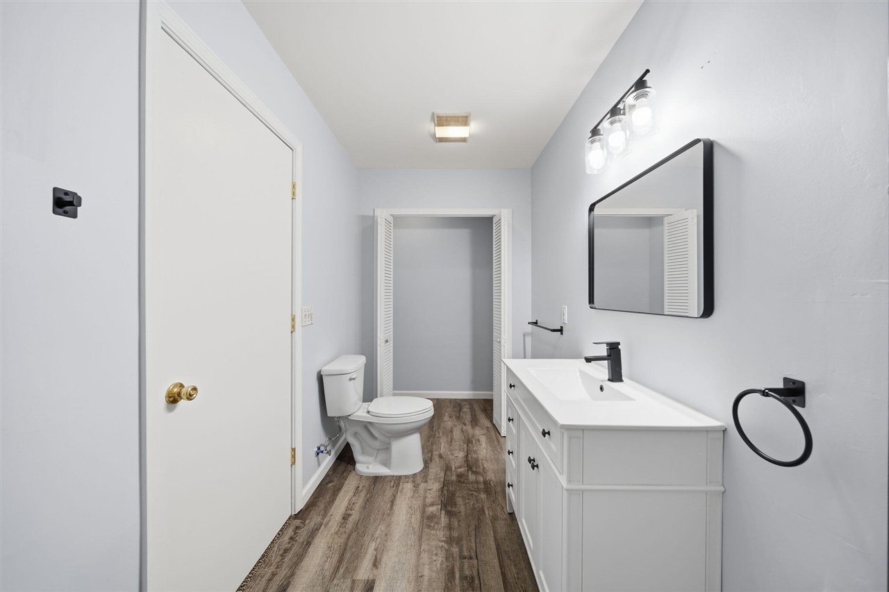 49300 Arkona Road Belleville, MI 48111 - Photo 21 of 77 Gallery Image 21