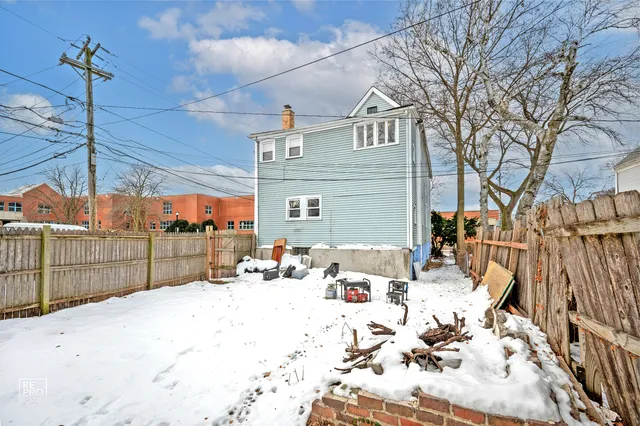 $900,000 | 2043 Asbury Avenue, Evanston, IL 60201