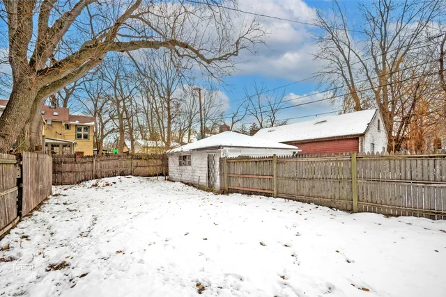 $900,000 | 2043 Asbury Avenue, Evanston, IL 60201