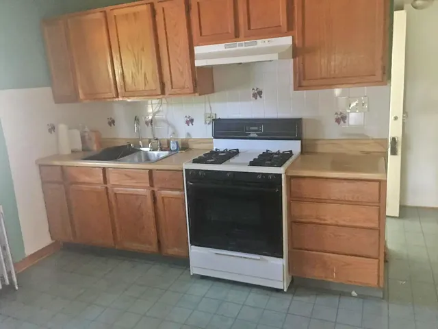 $900,000 | 2043 Asbury Avenue, Evanston, IL 60201