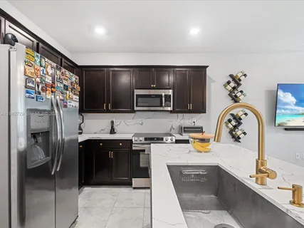 $540,000 | 20626 Northeast 2nd Court, Unit 20626, Miami, FL 33179