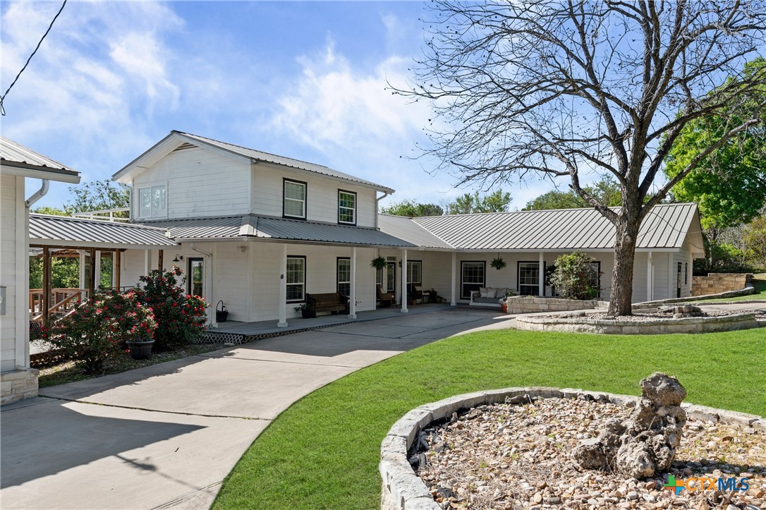 3719 Smoke Signal Road Belton, TX 76513 - Photo 4 of 47