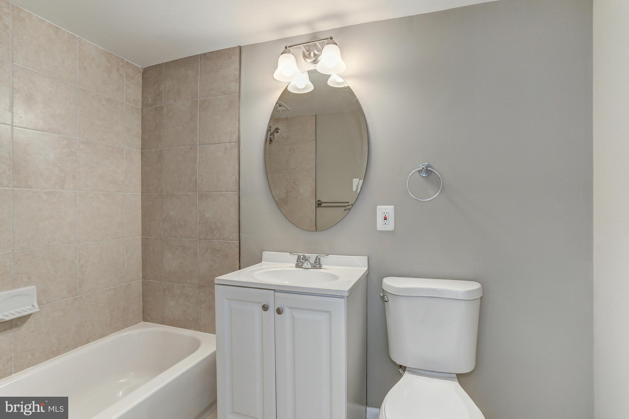 7574 Alleghany Road Manassas, VA 20111 - Photo 26 of 30 Bath