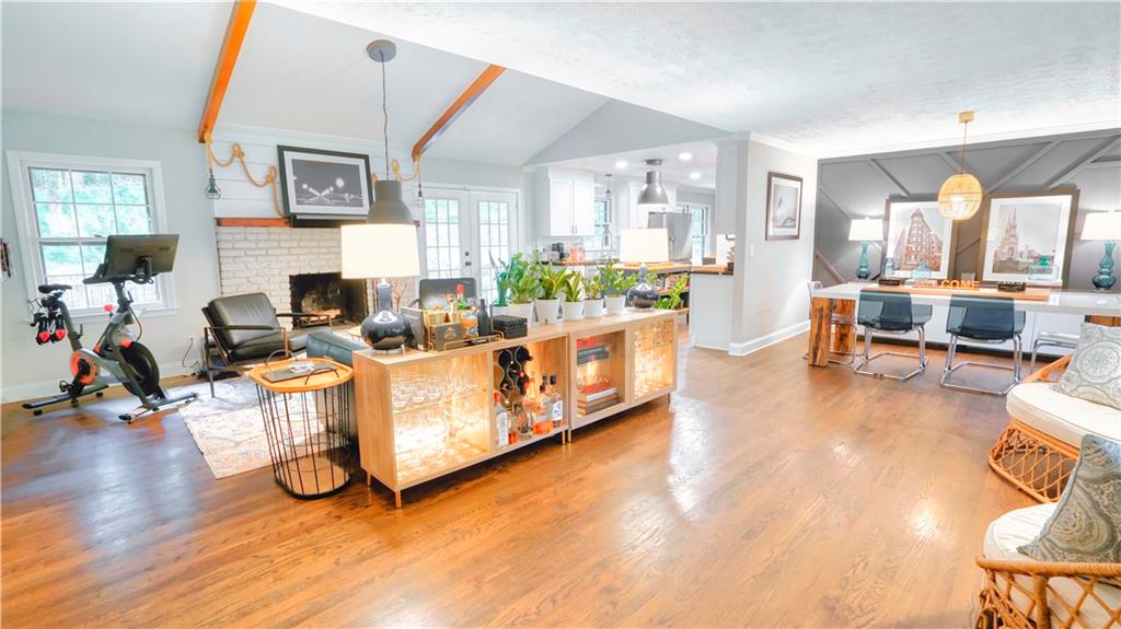 3740 High Point Lane Southwest Atlanta, GA 30331 - Photo 5 of 44