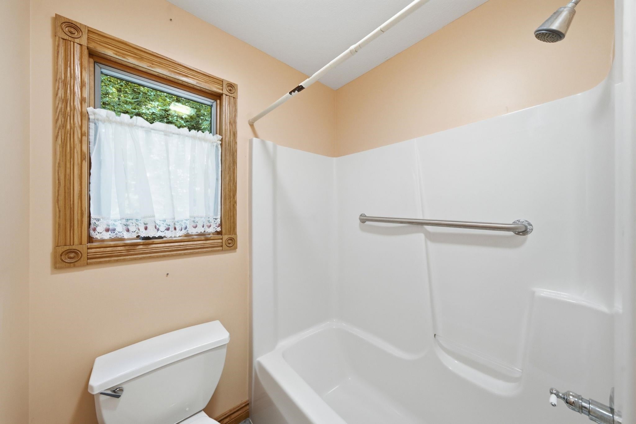 7212 46 1/2 Road Cadillac, MI 49601 - Photo 36 of 66 Gallery Image 36