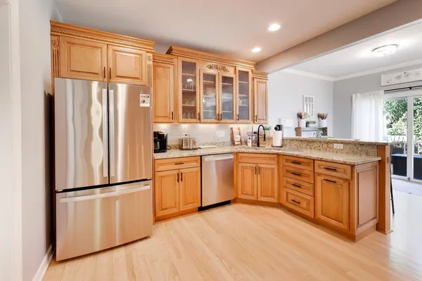 $440,000 | 741 Juniper Lane, Lake In The Hills, IL 60156