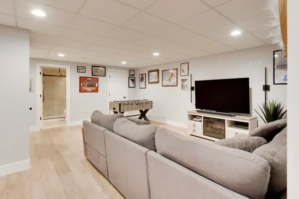 $440,000 | 741 Juniper Lane, Lake In The Hills, IL 60156