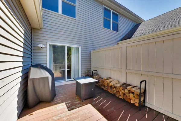 $440,000 | 741 Juniper Lane, Lake In The Hills, IL 60156