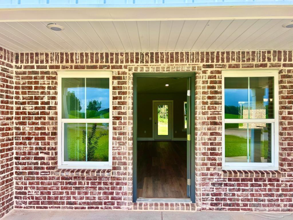 4332 Russell Elliott Road Jay, FL 32565 - Photo 11 of 46