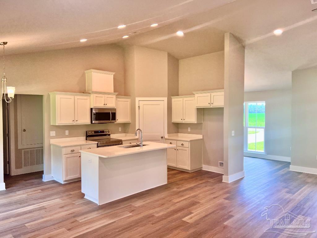 4332 Russell Elliott Road Jay, FL 32565 - Photo 16 of 46