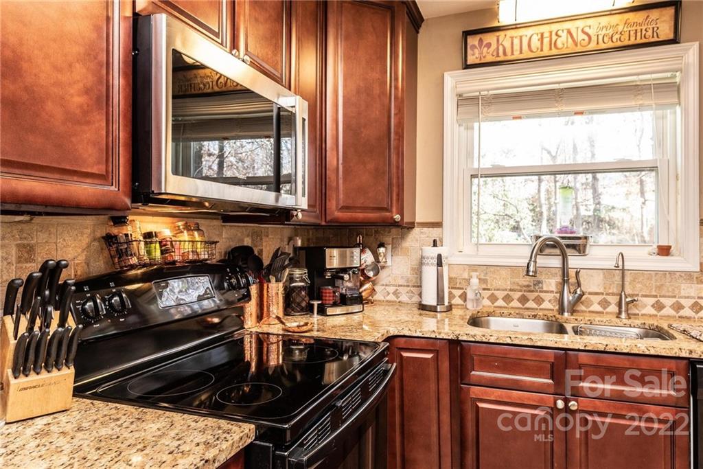403 Rutledge Road Mount Holly, NC 28120 - Photo 25 of 48 Gallery Image 25