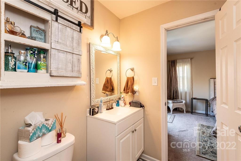 403 Rutledge Road Mount Holly, NC 28120 - Photo 35 of 48 Gallery Image 35