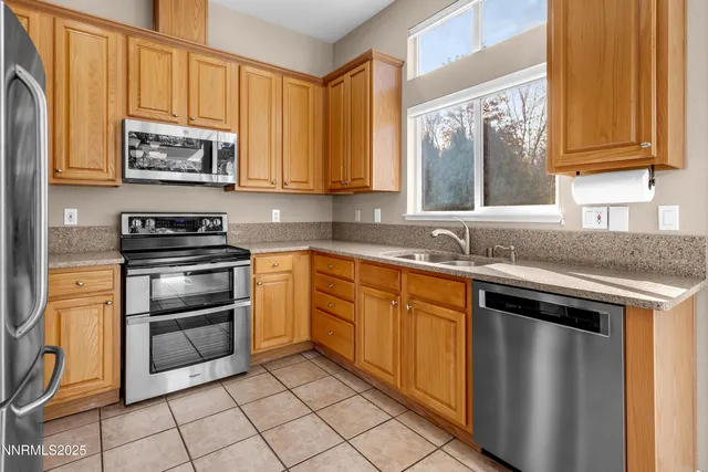 $569,900 | 488 Sierra Leaf Circle, Reno, NV 89511